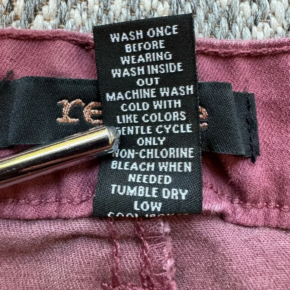 refuge distressed mauve