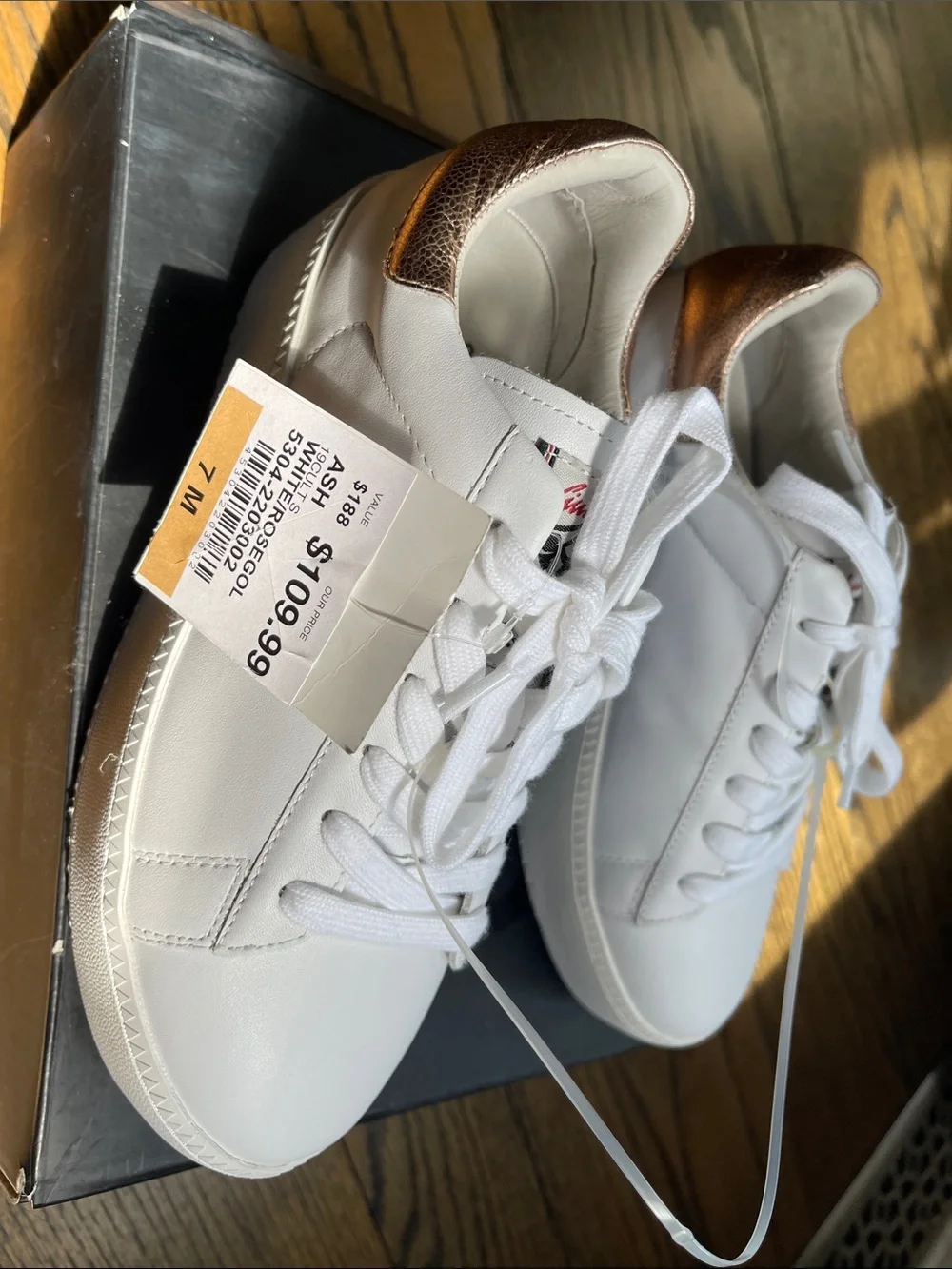 Ash white leather