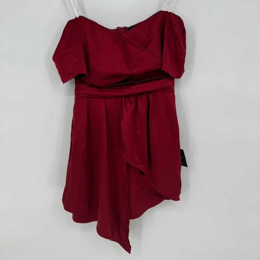 Lulus sophisticated mini