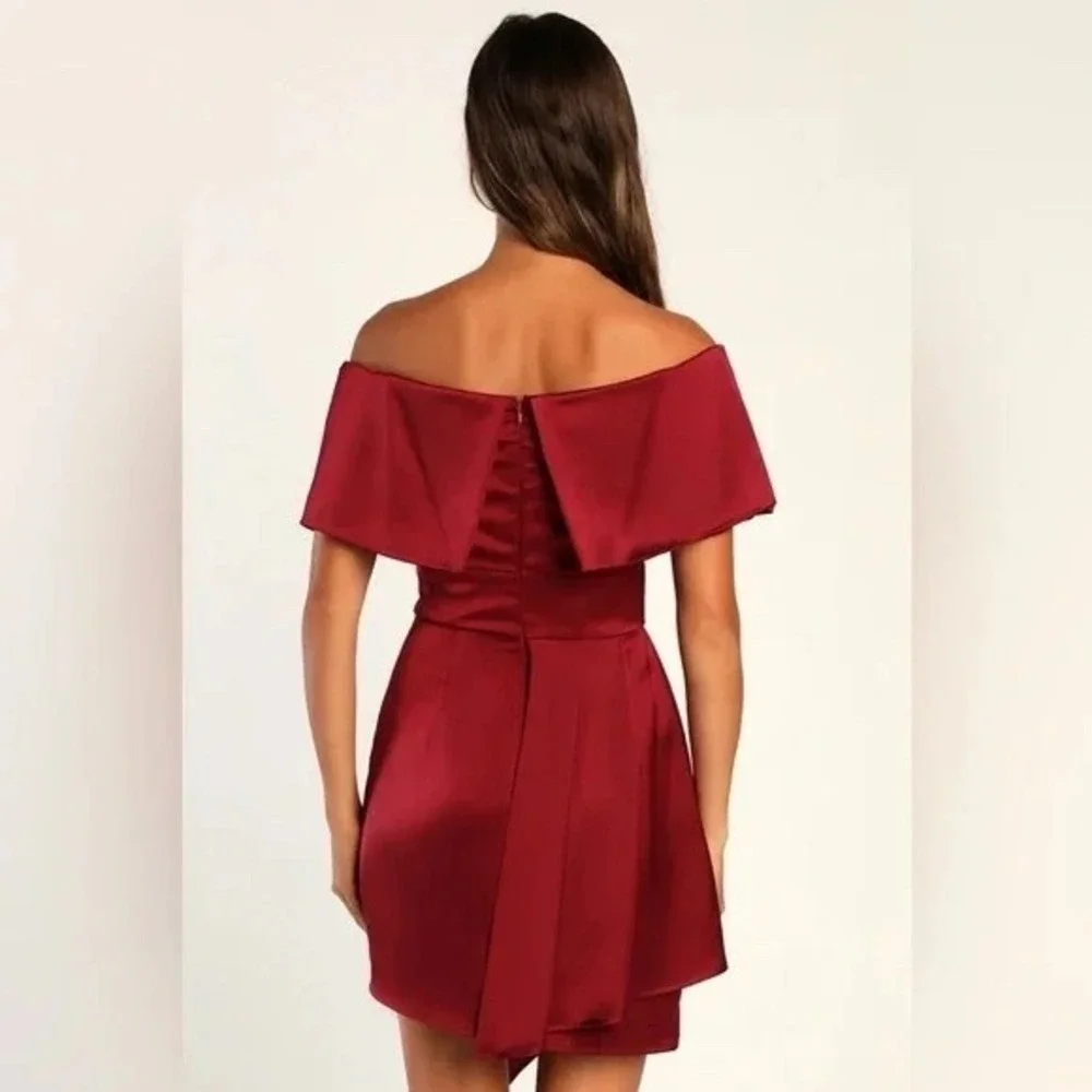 Lulus sophisticated mini
