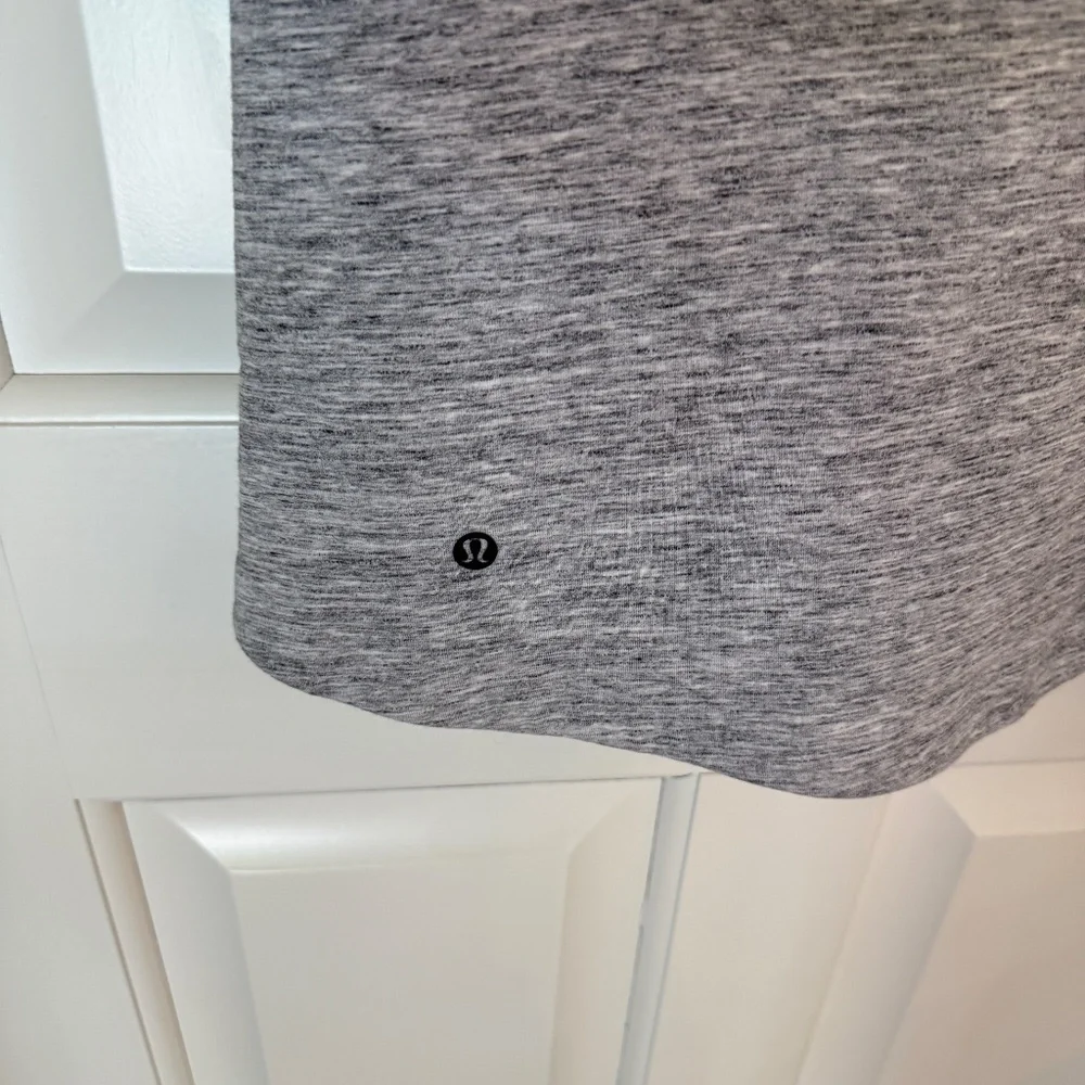 lululemon athletica excellent used