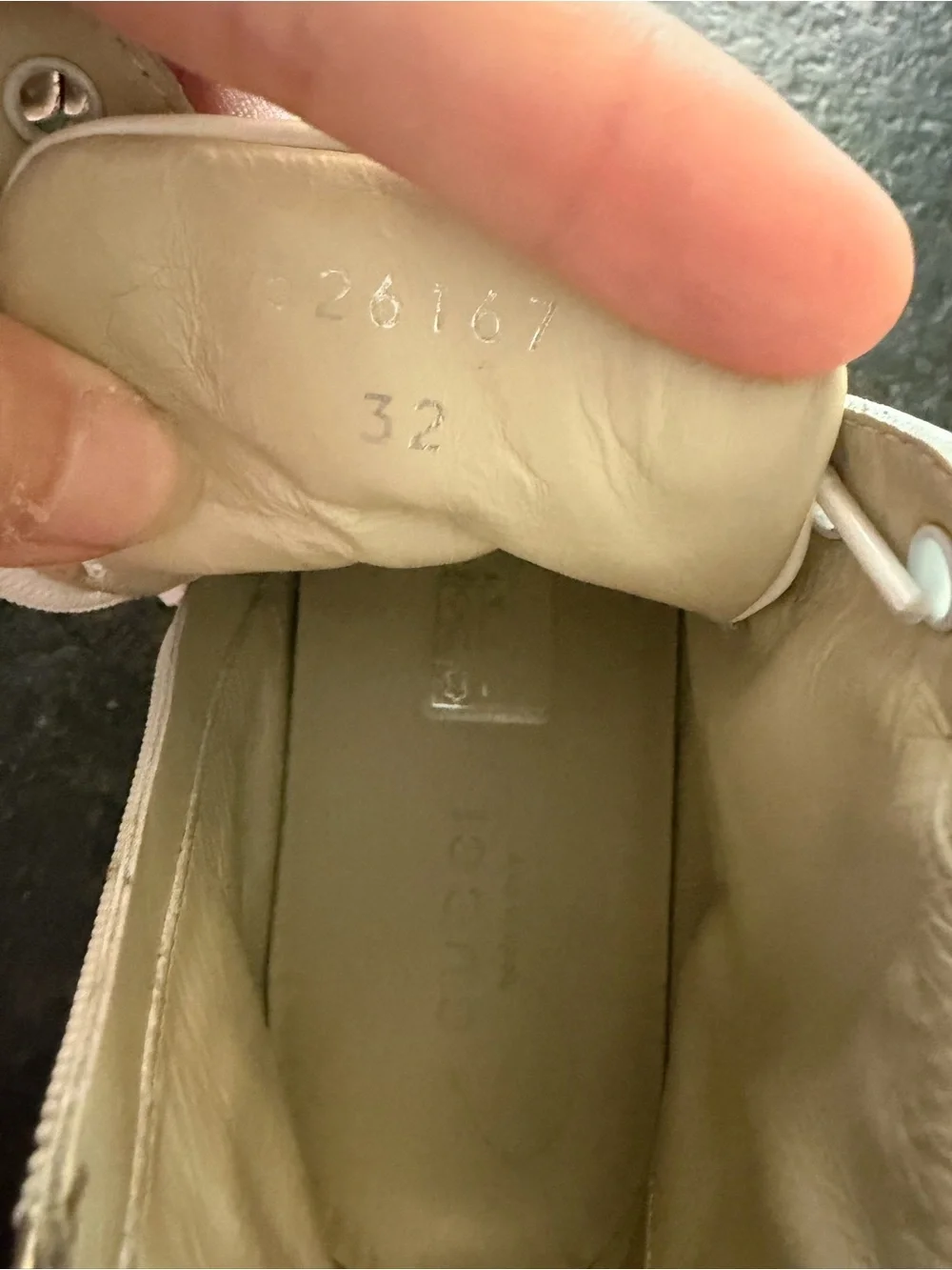 Gucci classic white