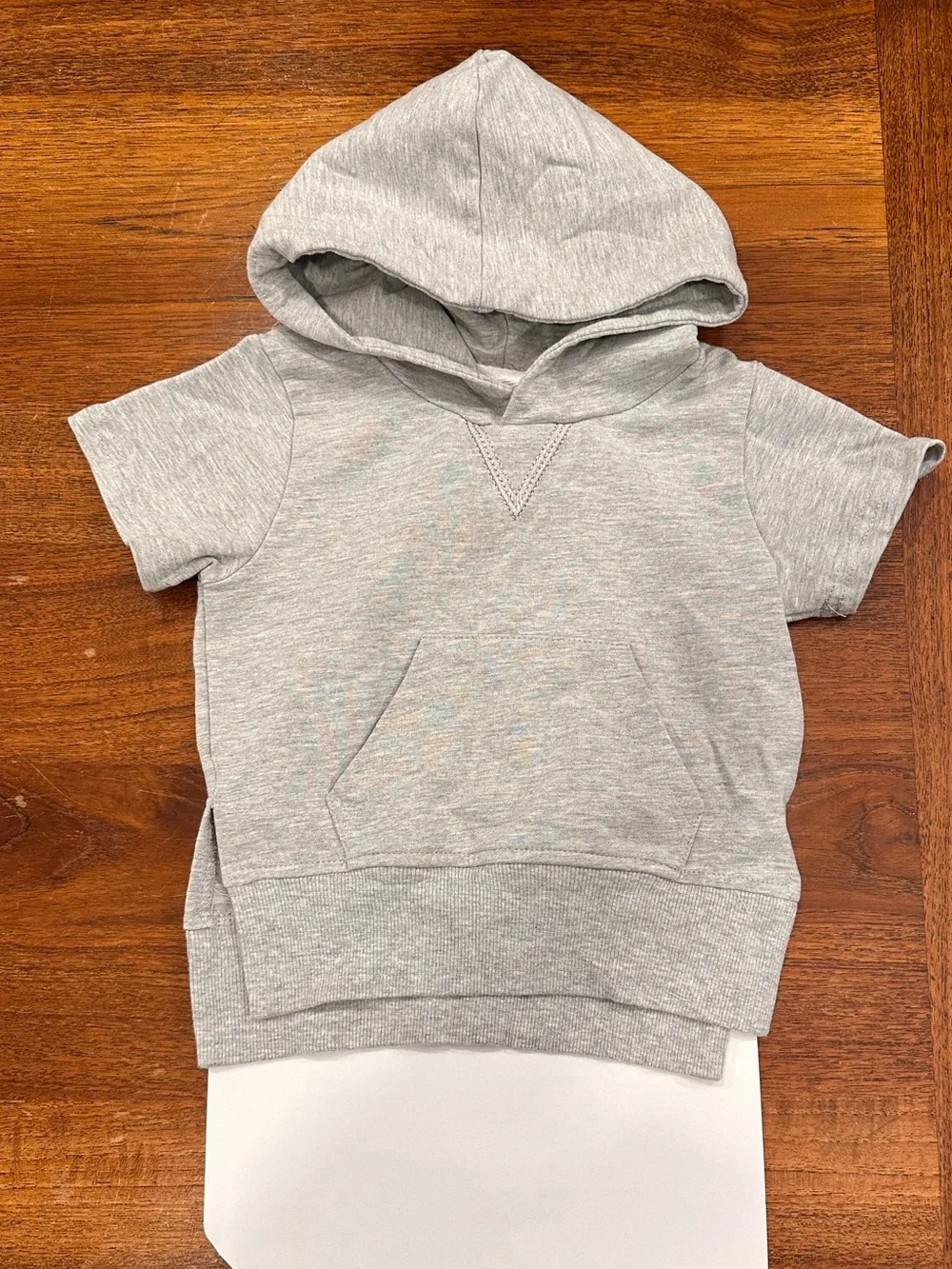 EUC Little Bipsy Short Sleeve Hoodie, Grey, 6-12 Months