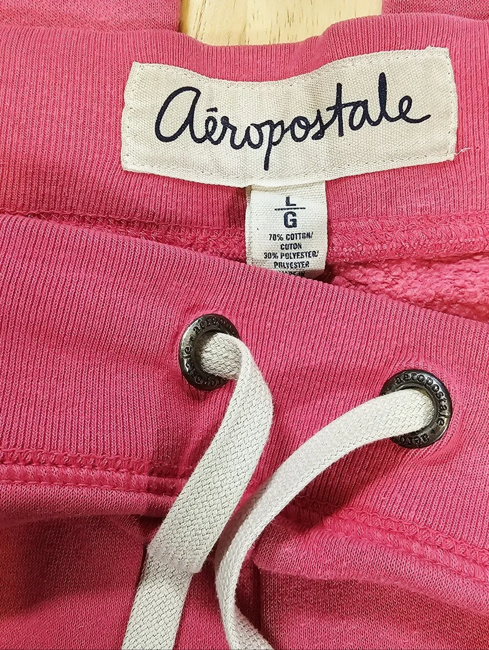 Aeropostale bright pink