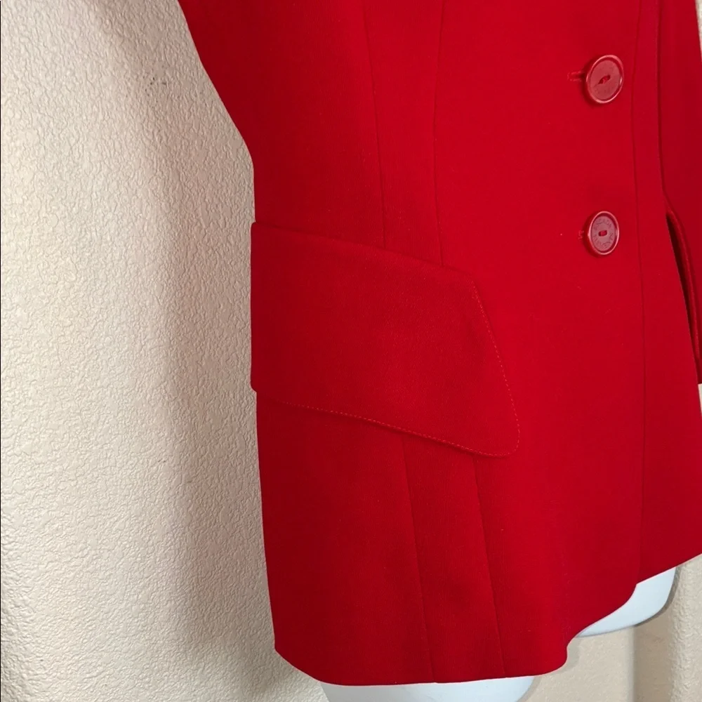 Escada elements classic