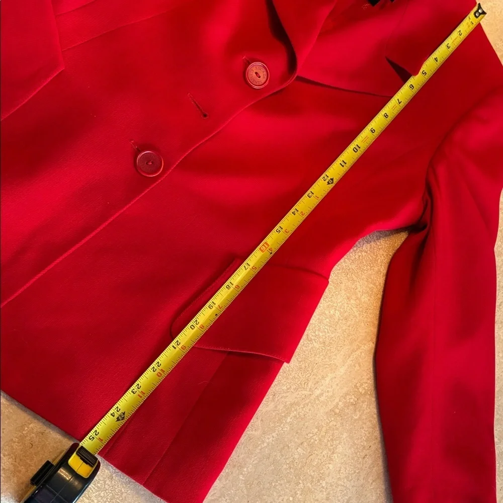 Escada elements classic