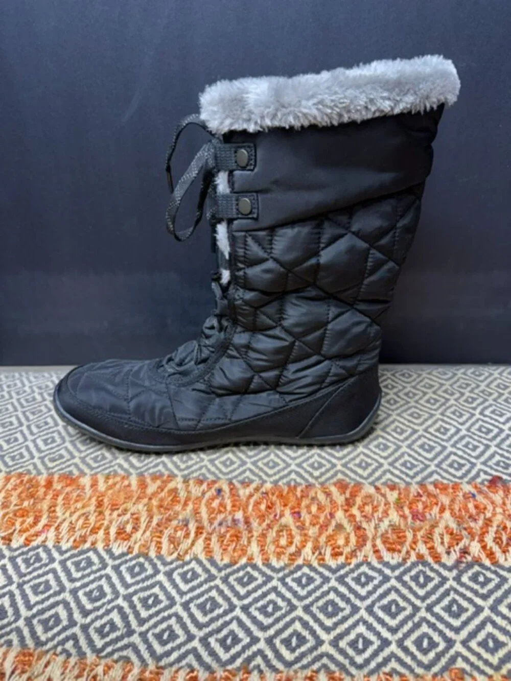 Columbia minx snow
