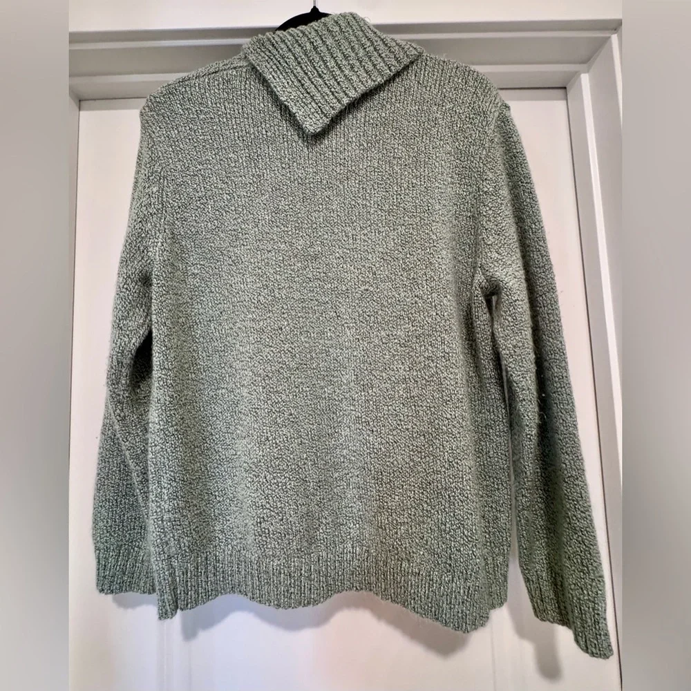 Carolyn Taylor soft turtleneck