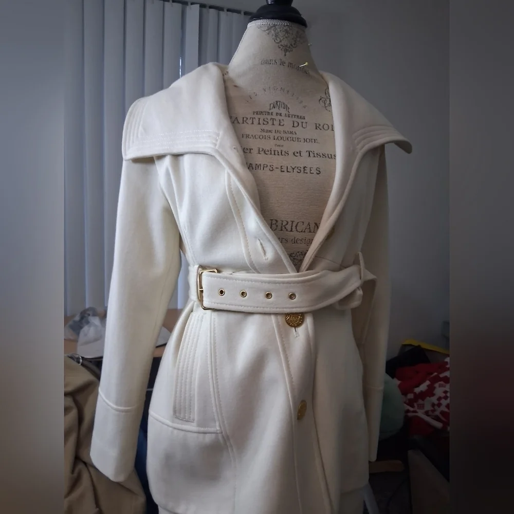 Guess elegant cream