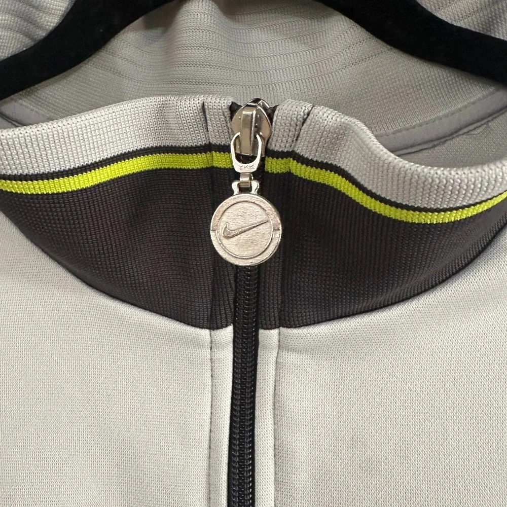 Nike catch block only