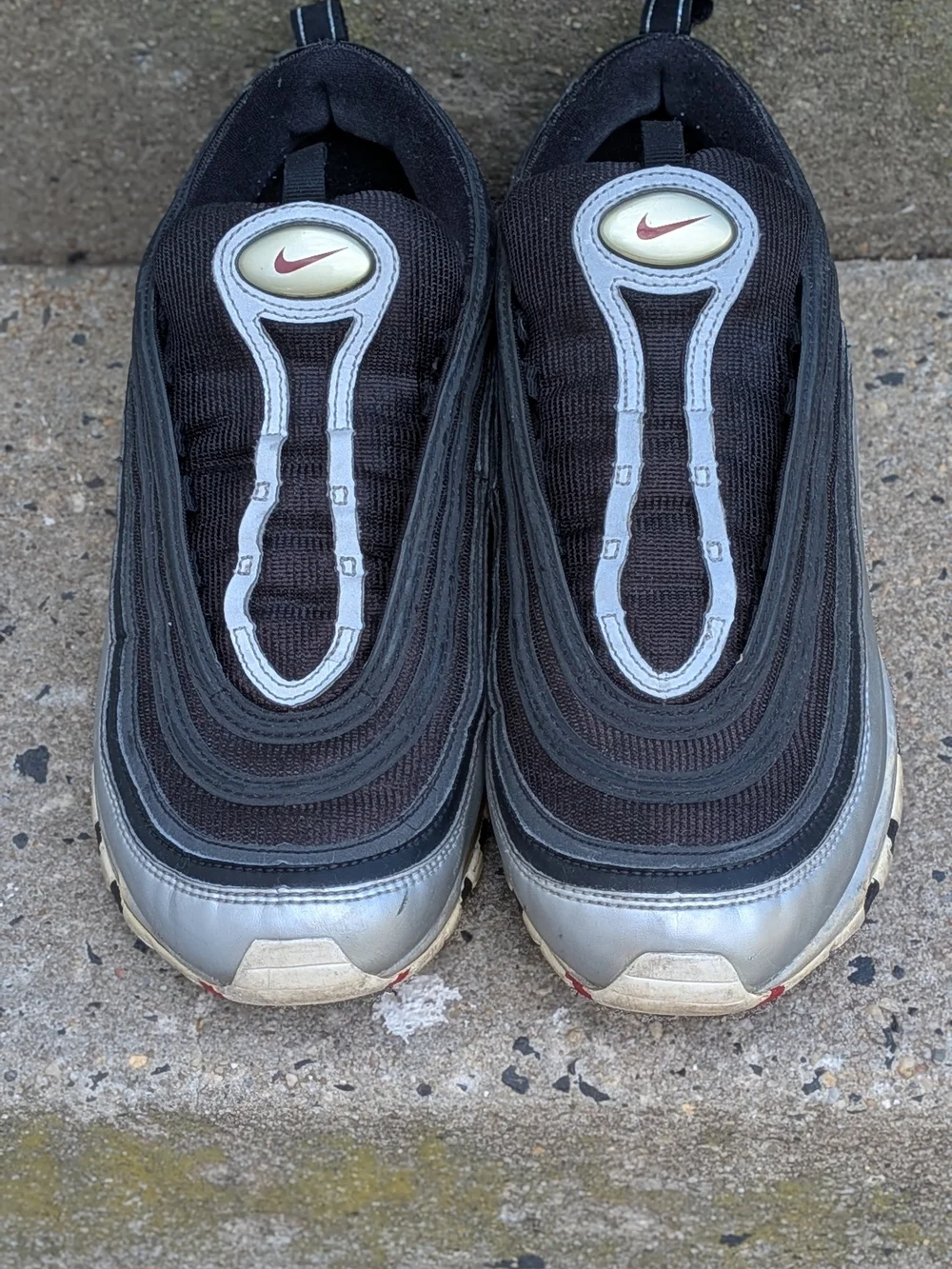 Nike iconic air