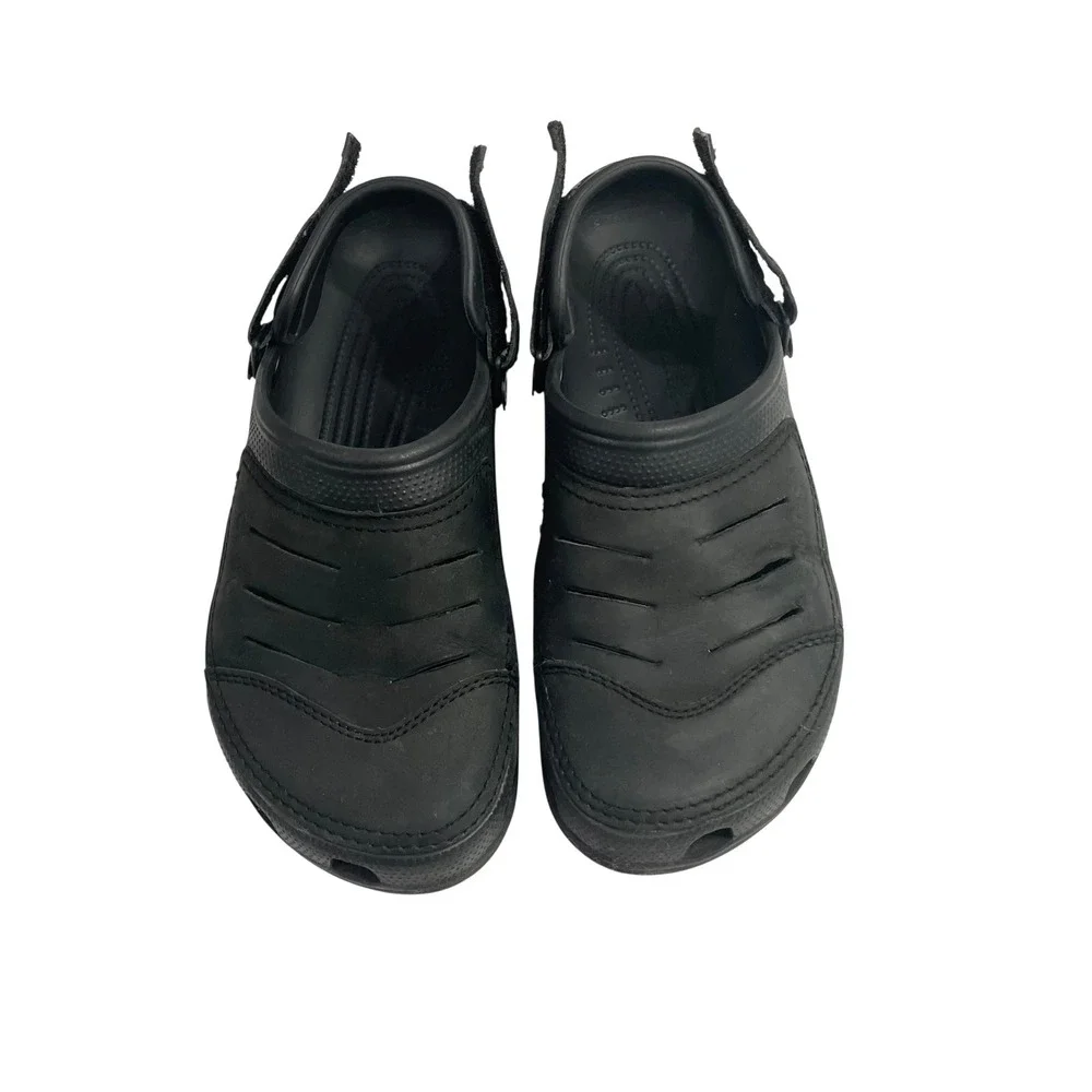 CROCS size 11