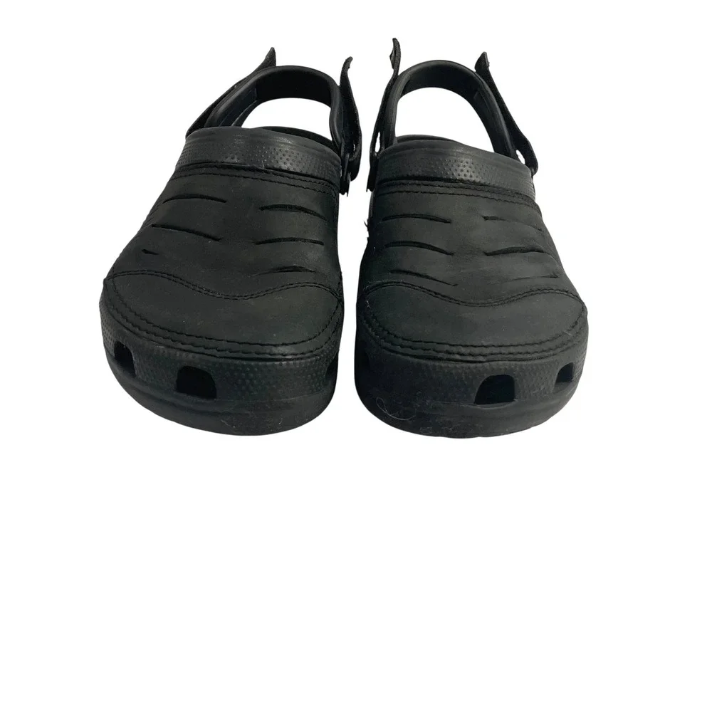 CROCS size 11