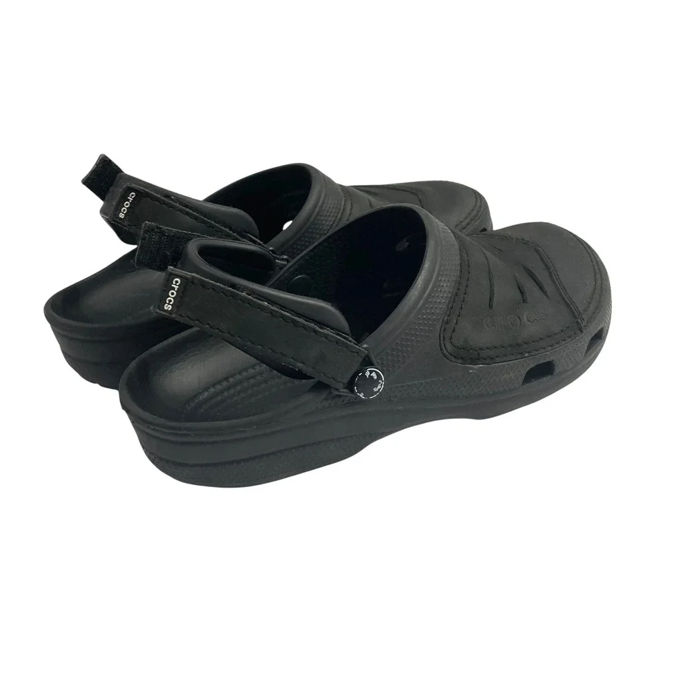 CROCS size 11