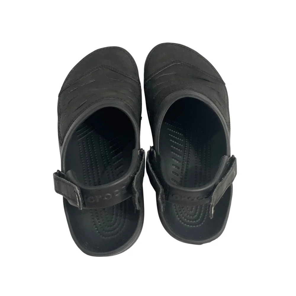 CROCS size 11