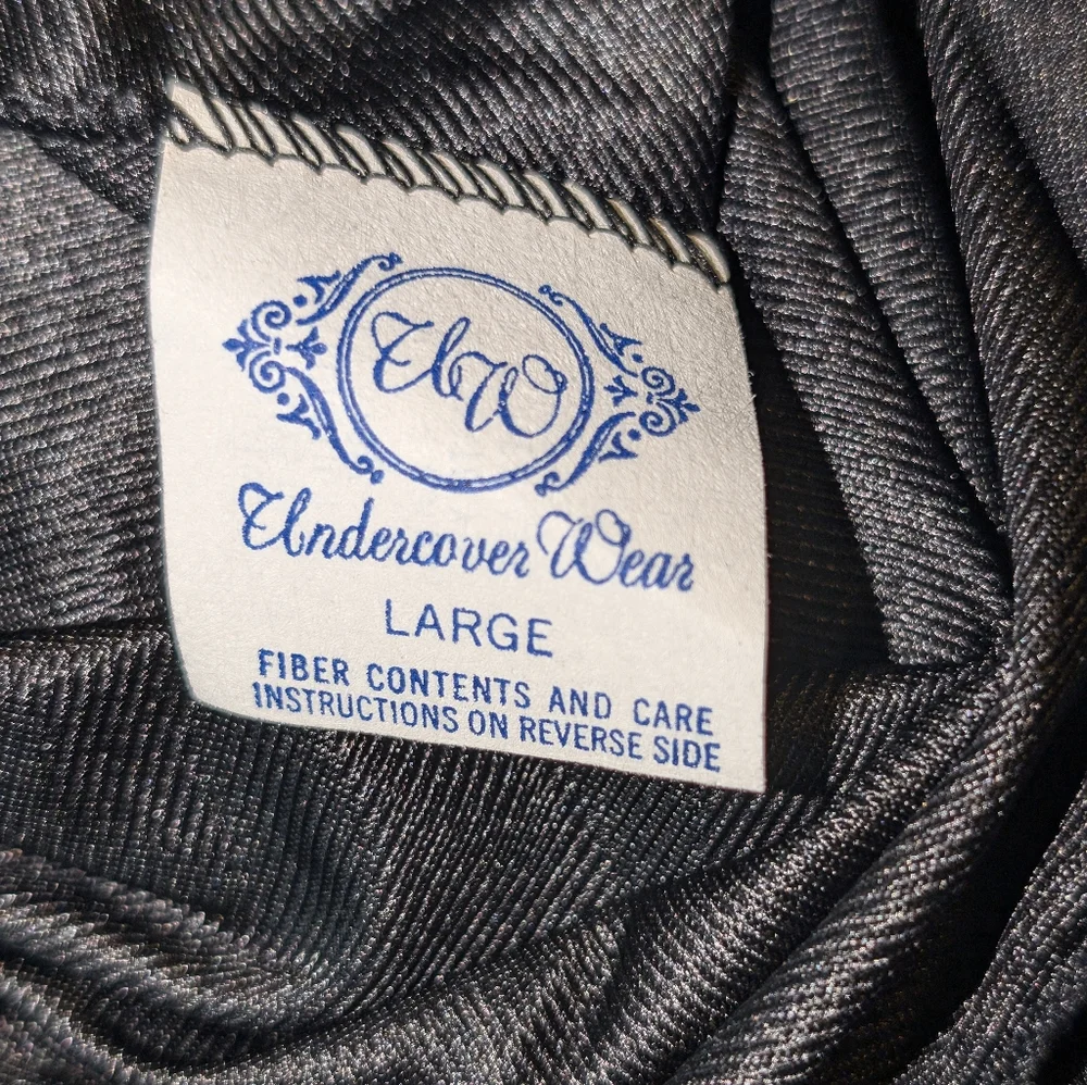 Undercover elegant black