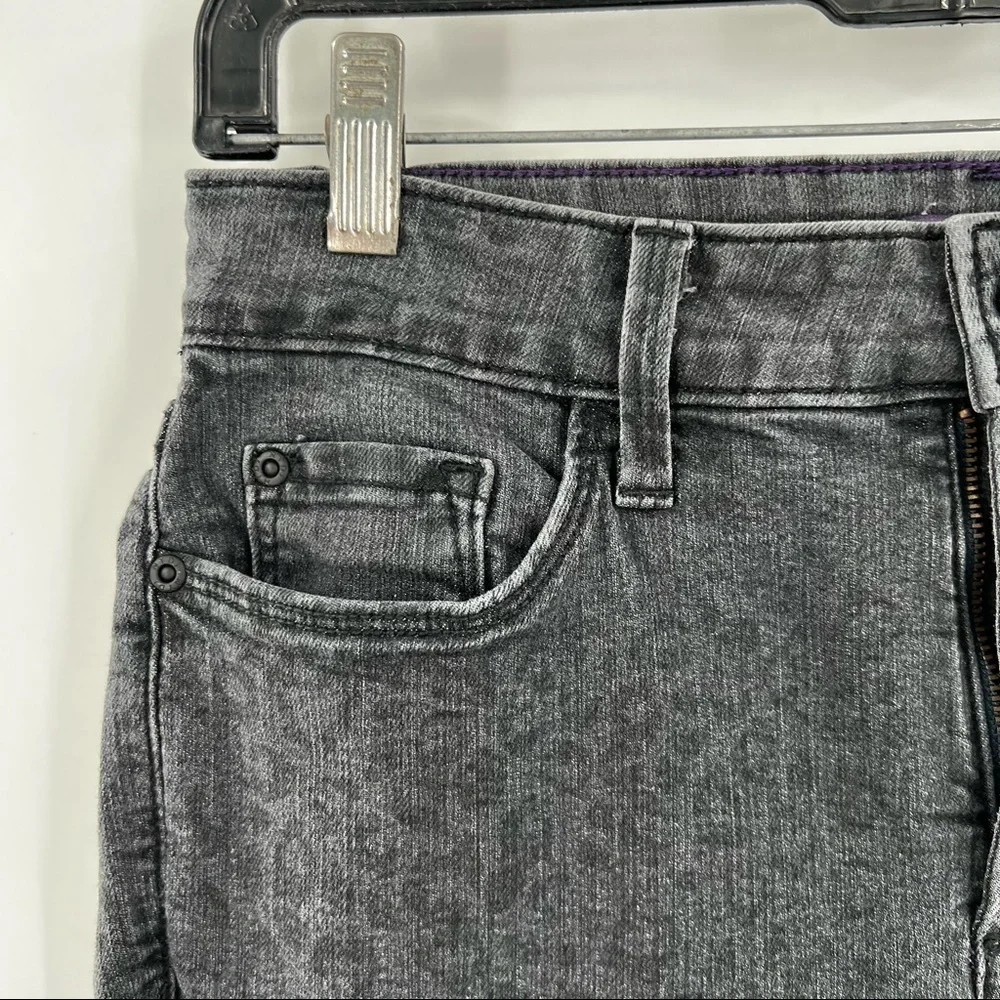 NYDJ shop confidence