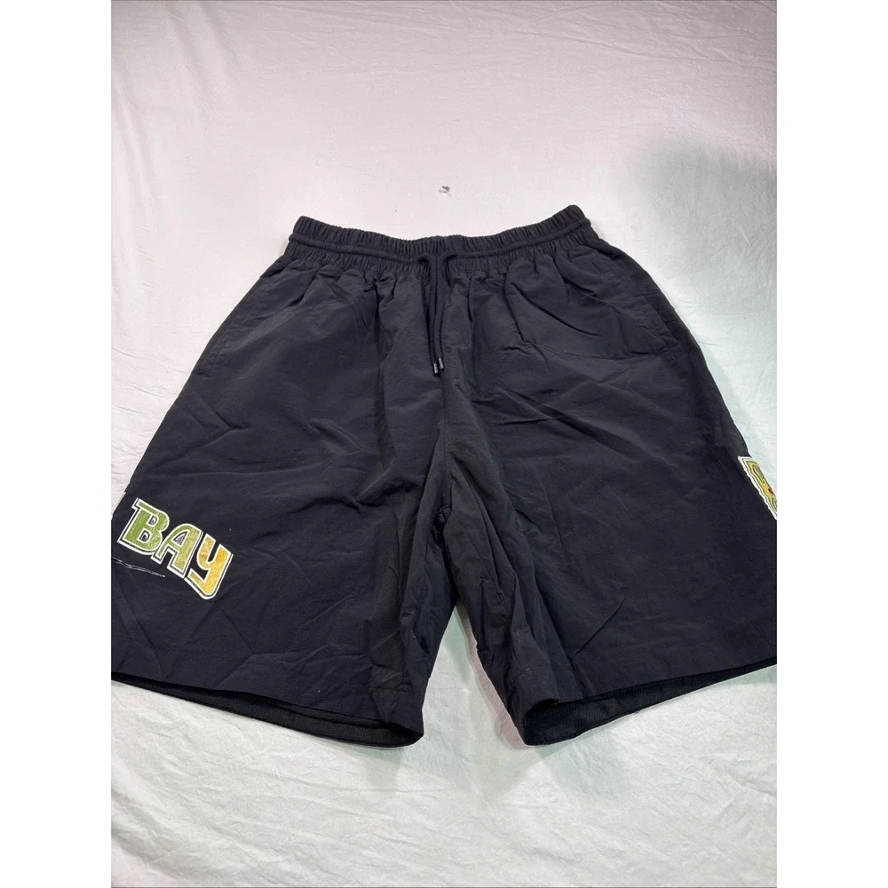 Mitchell & Ness product pair