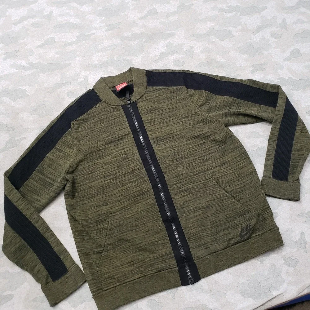 Nike item good