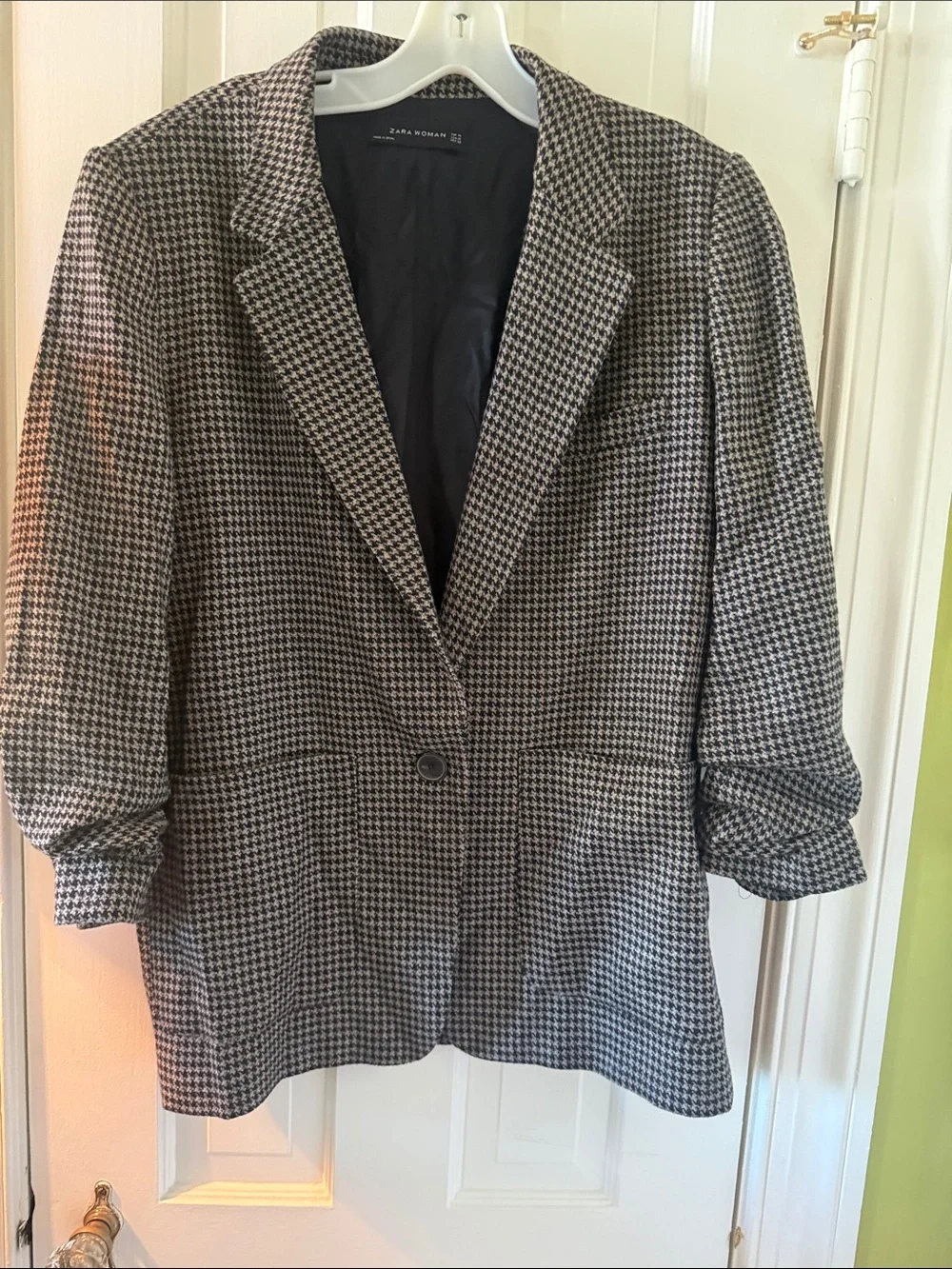 Zara houndstooth sport