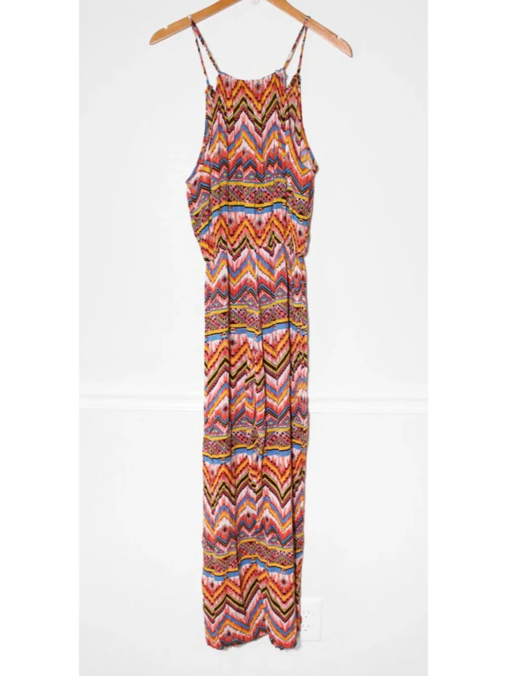 Love By Chesley pre owned