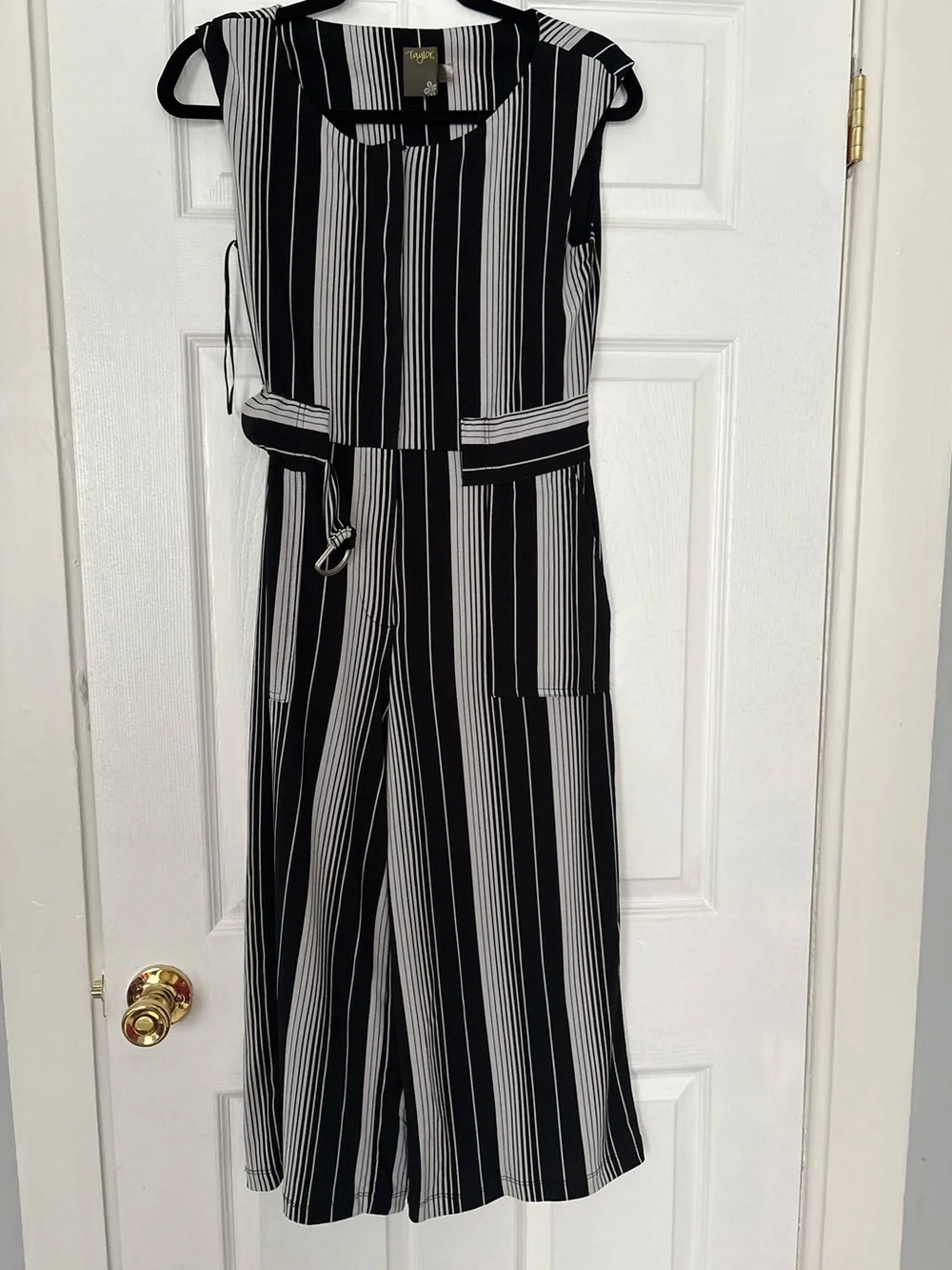 Taylor Black and White Striped Sleeveless Jumpsuit with Belt Size 2