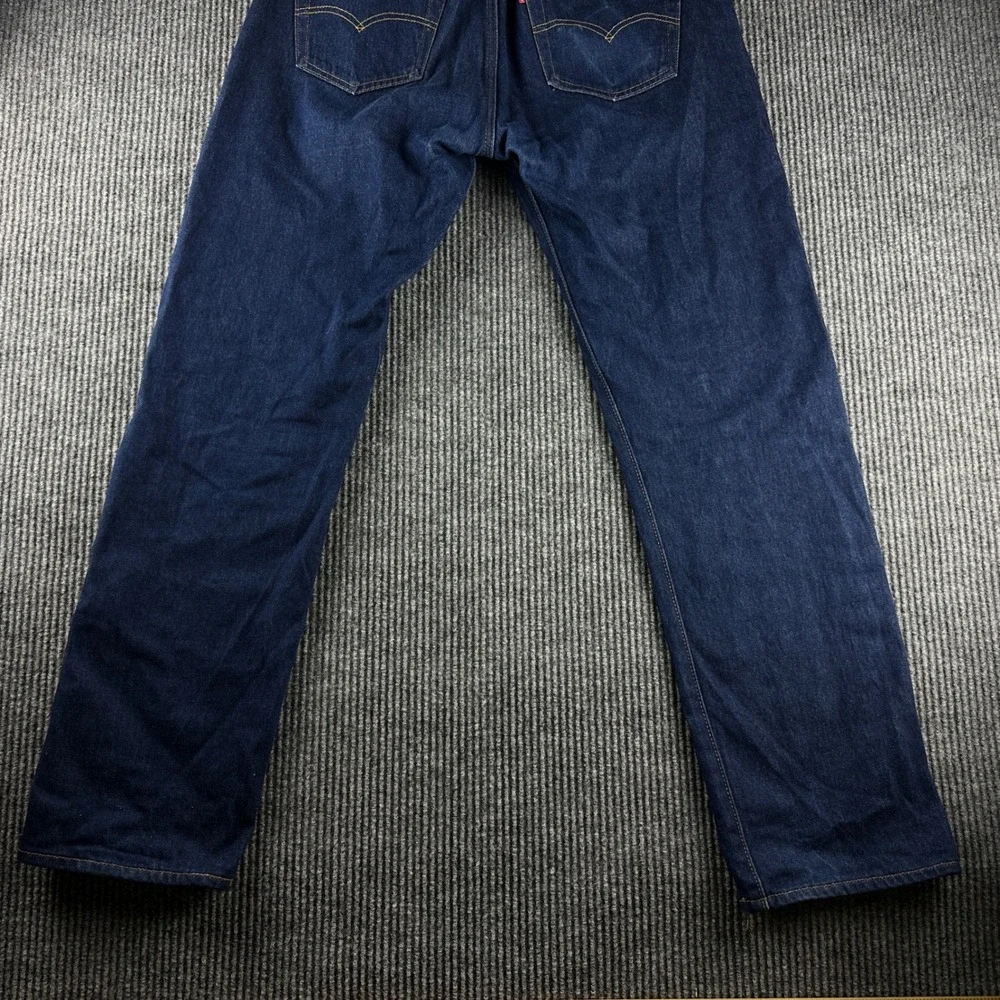 Levis like casual