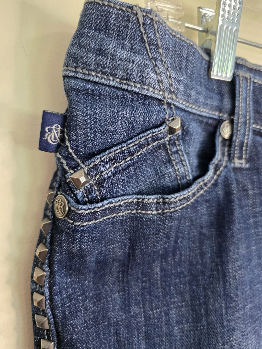 Rock & Republic stylish dark