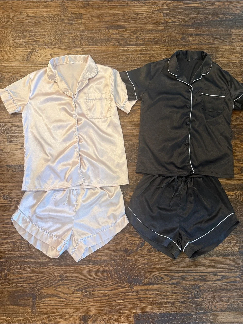 Short Sleeve Pajama Sets - Black and Light Pink