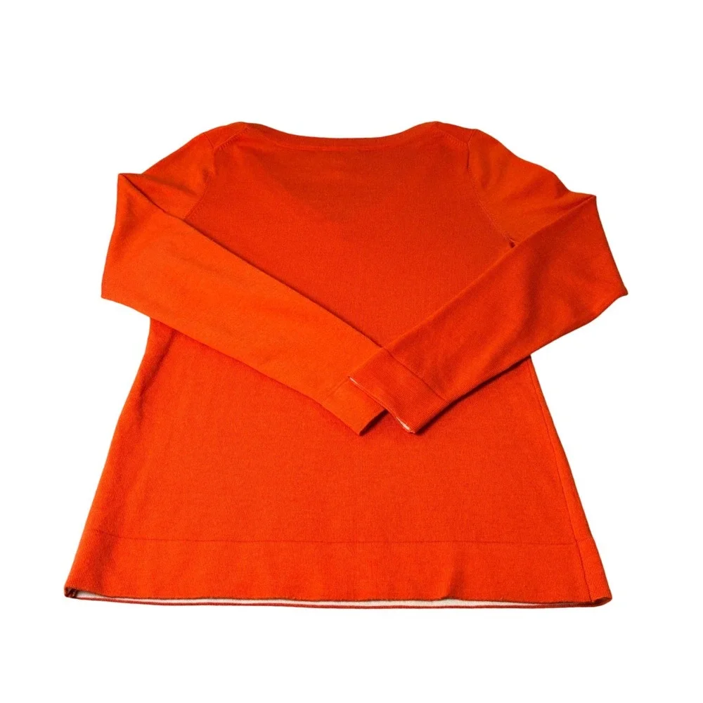 Banana Republic this vibrant