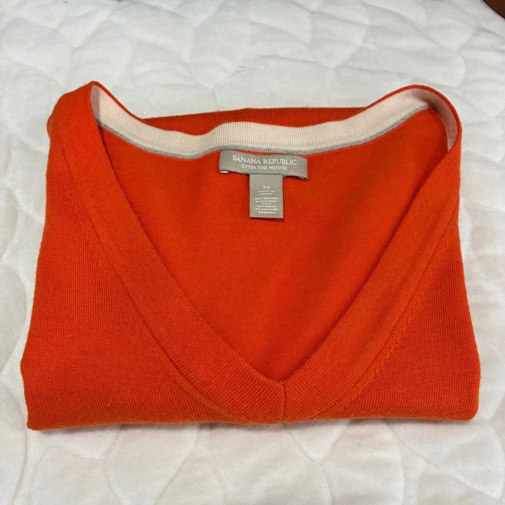 Banana Republic this vibrant