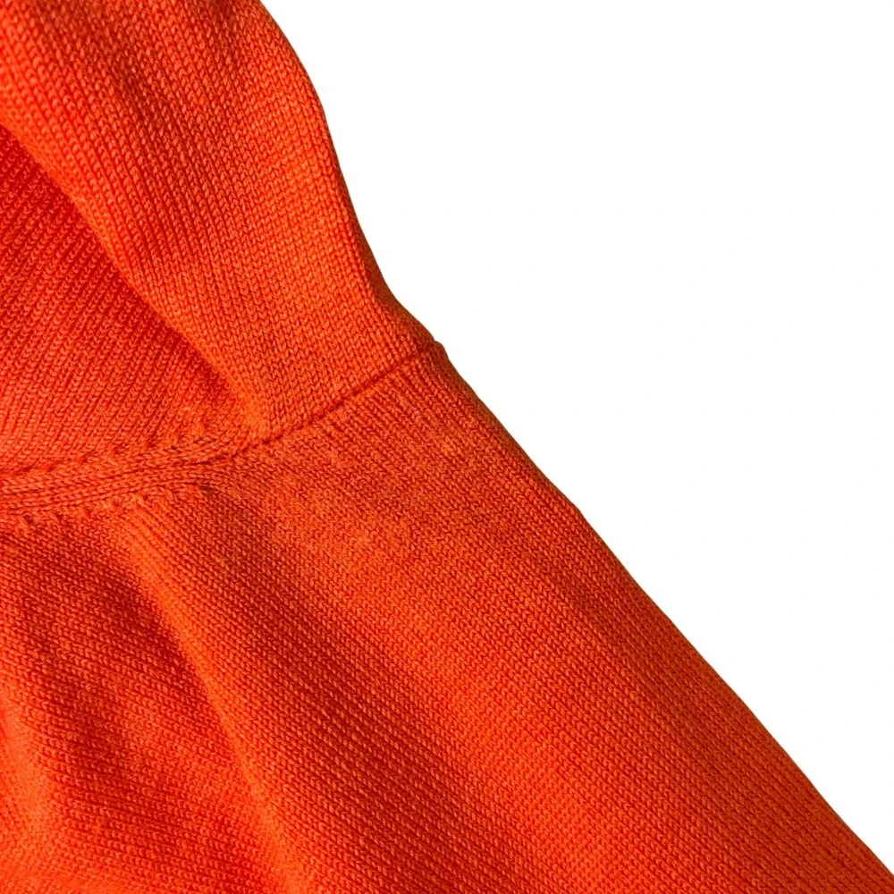 Banana Republic this vibrant