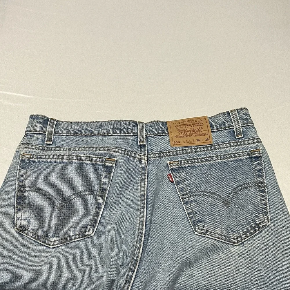 Levis pictures show