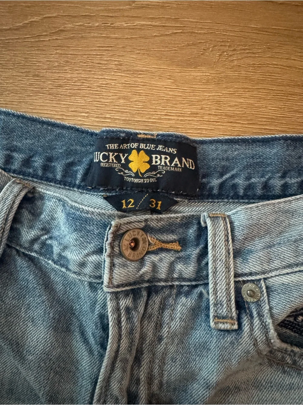 Lucky Brand classic light