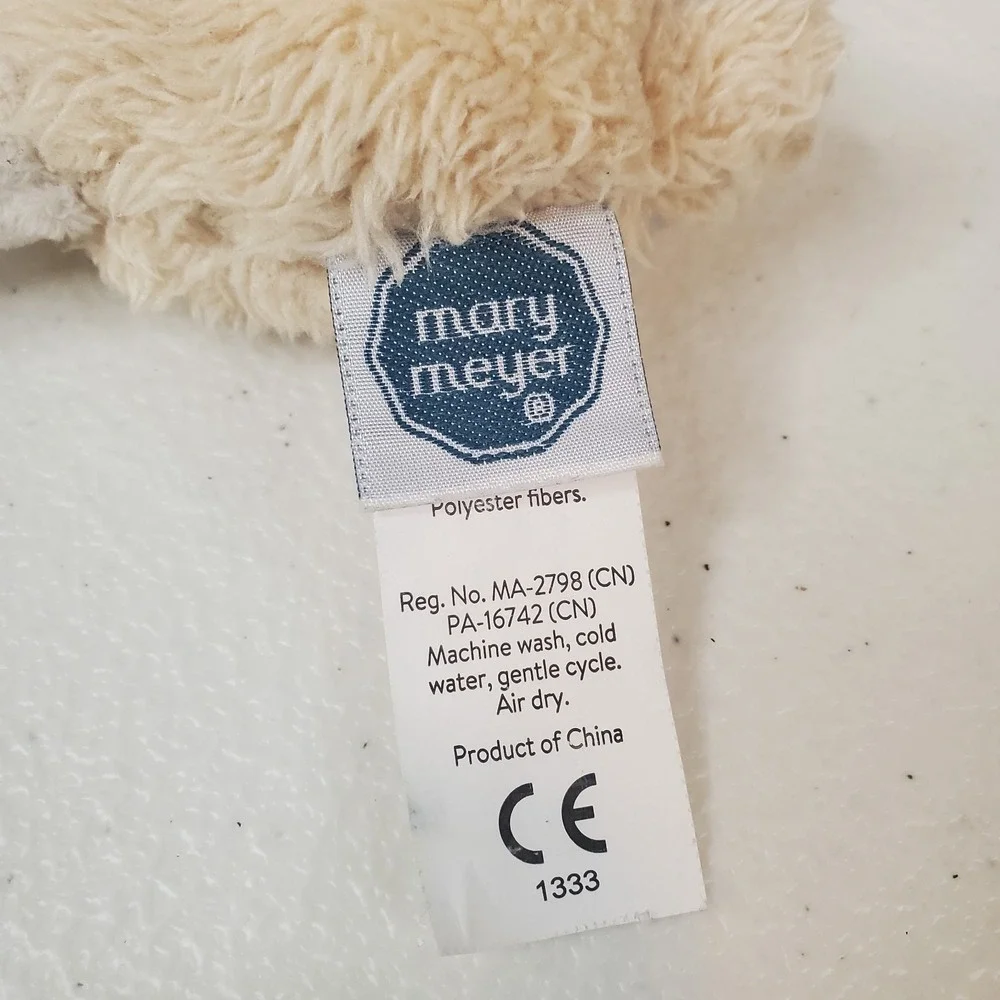 Mary Meyer excellent pre