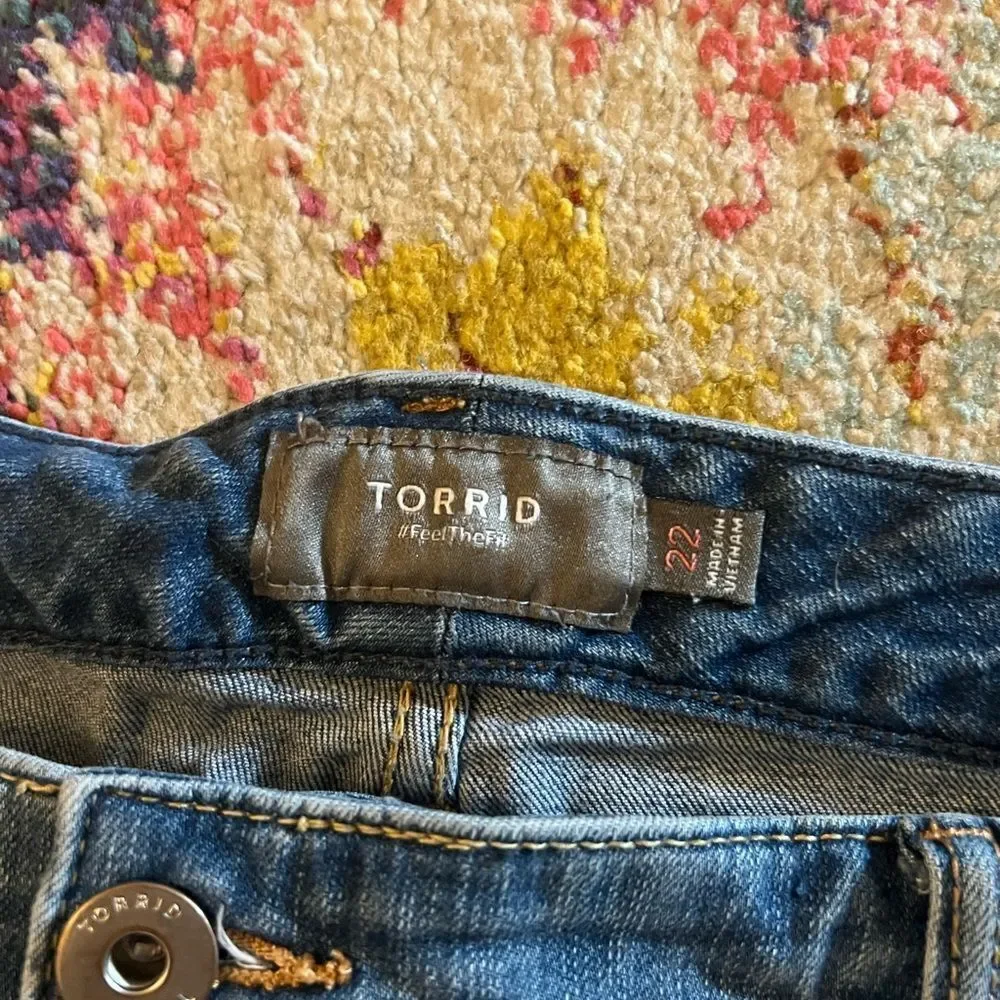 torrid great short