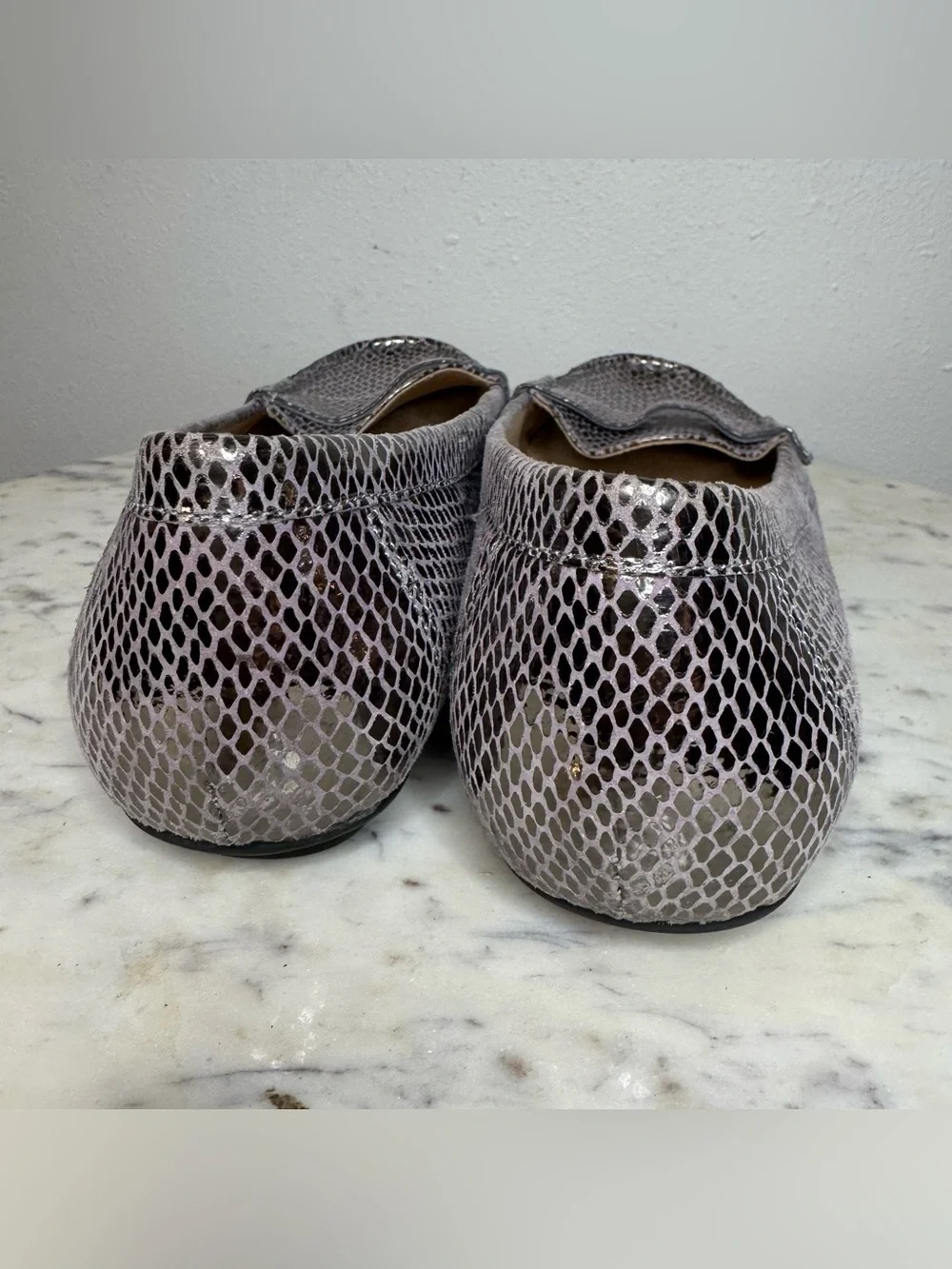Vionic laurun loafers
