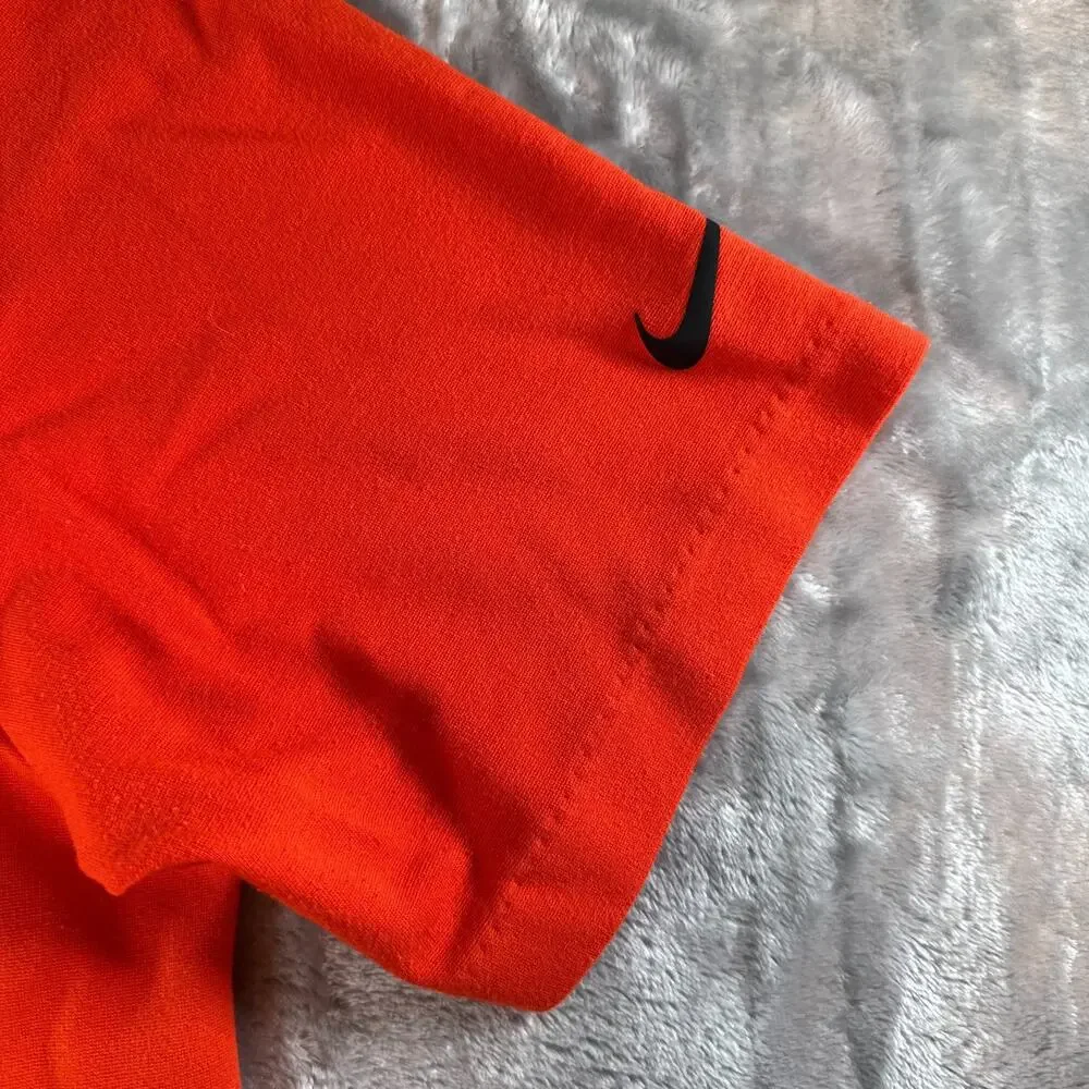 Nike mens shirt