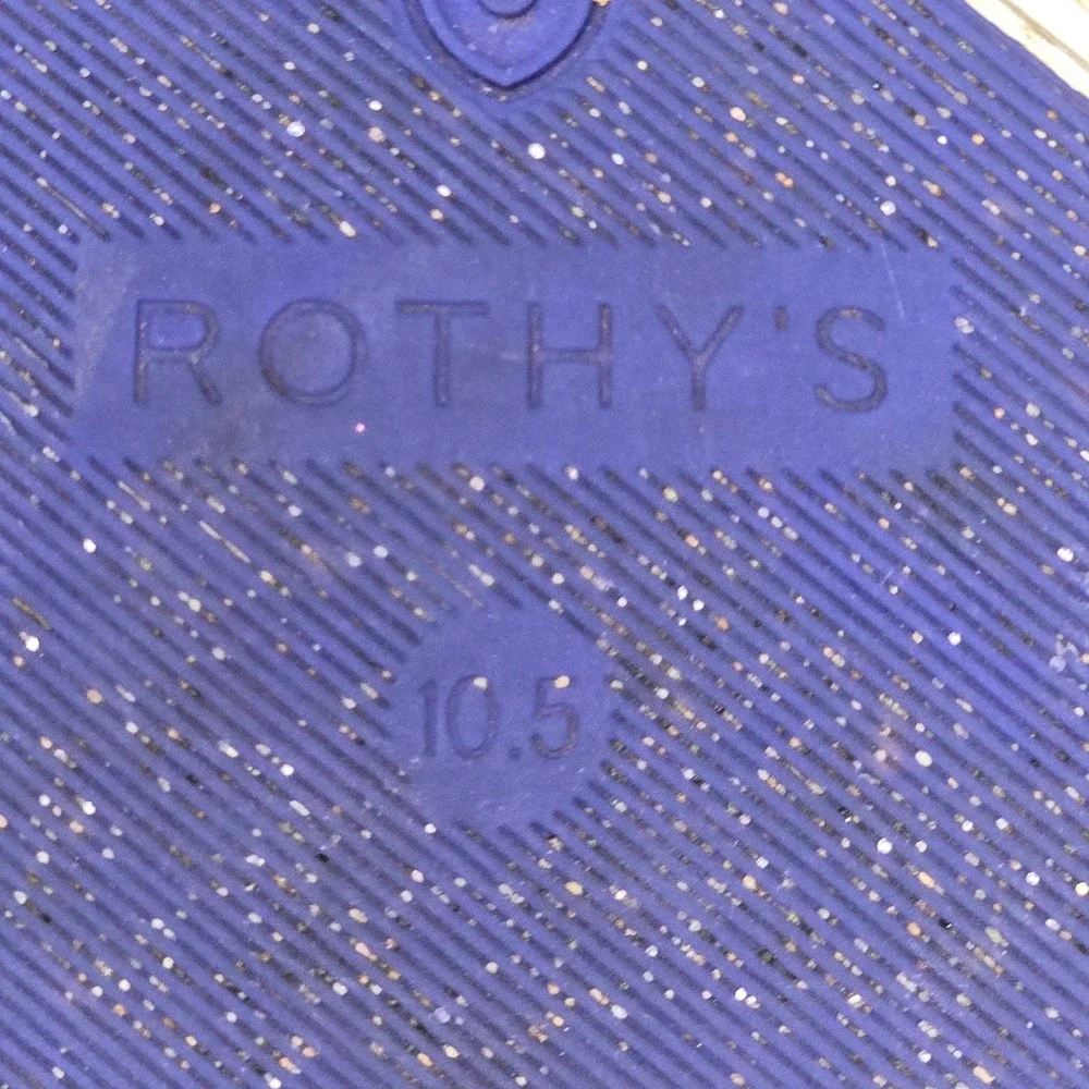 Rothy’s product pair