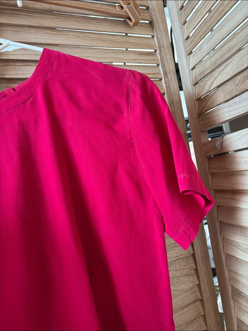 Casual Corner lightweight fabric