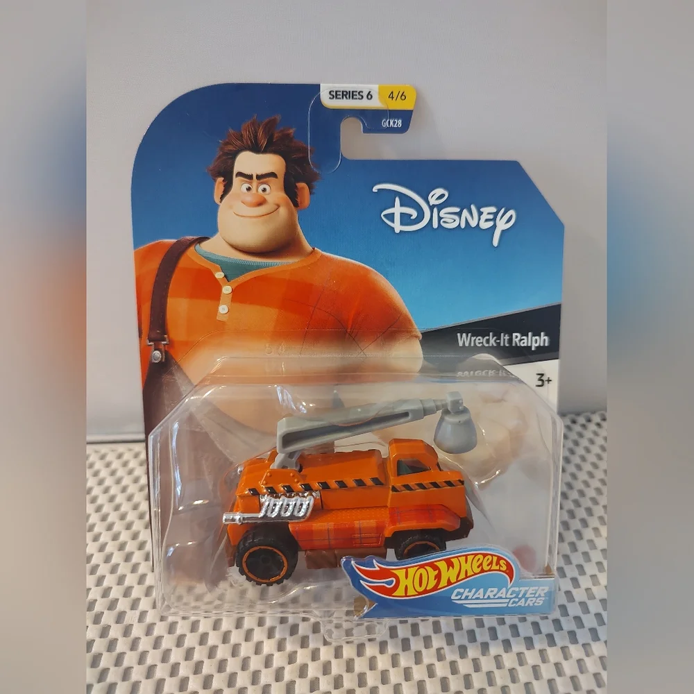 Hot Wheels Character Cars Wreck-It Ralph NWT Disney