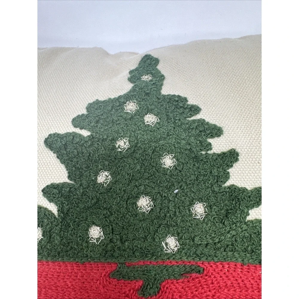 Stratford Home beautiful pillow