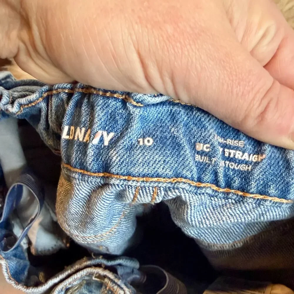 GAP distressed wide