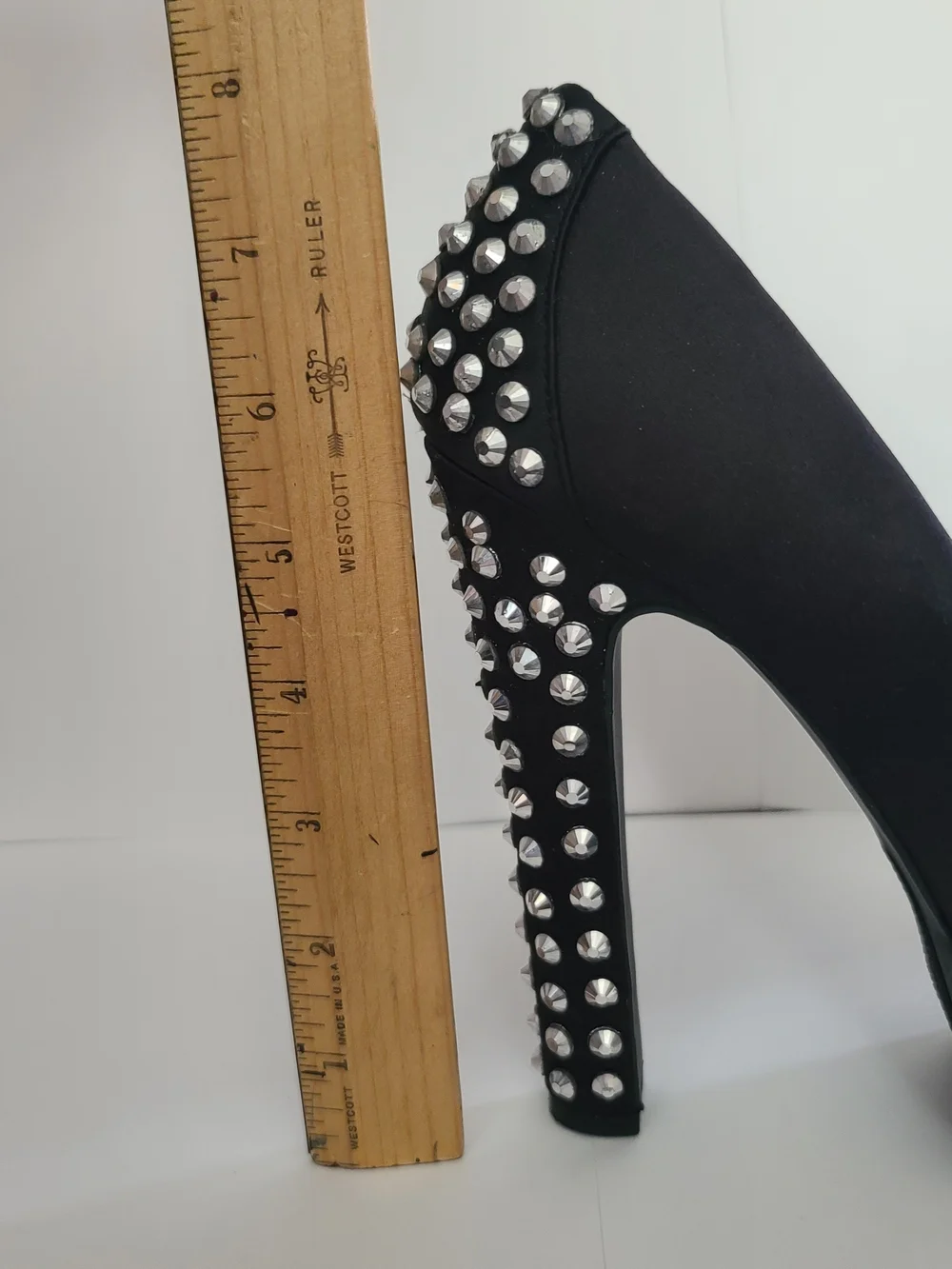 Zigi Soho black satin