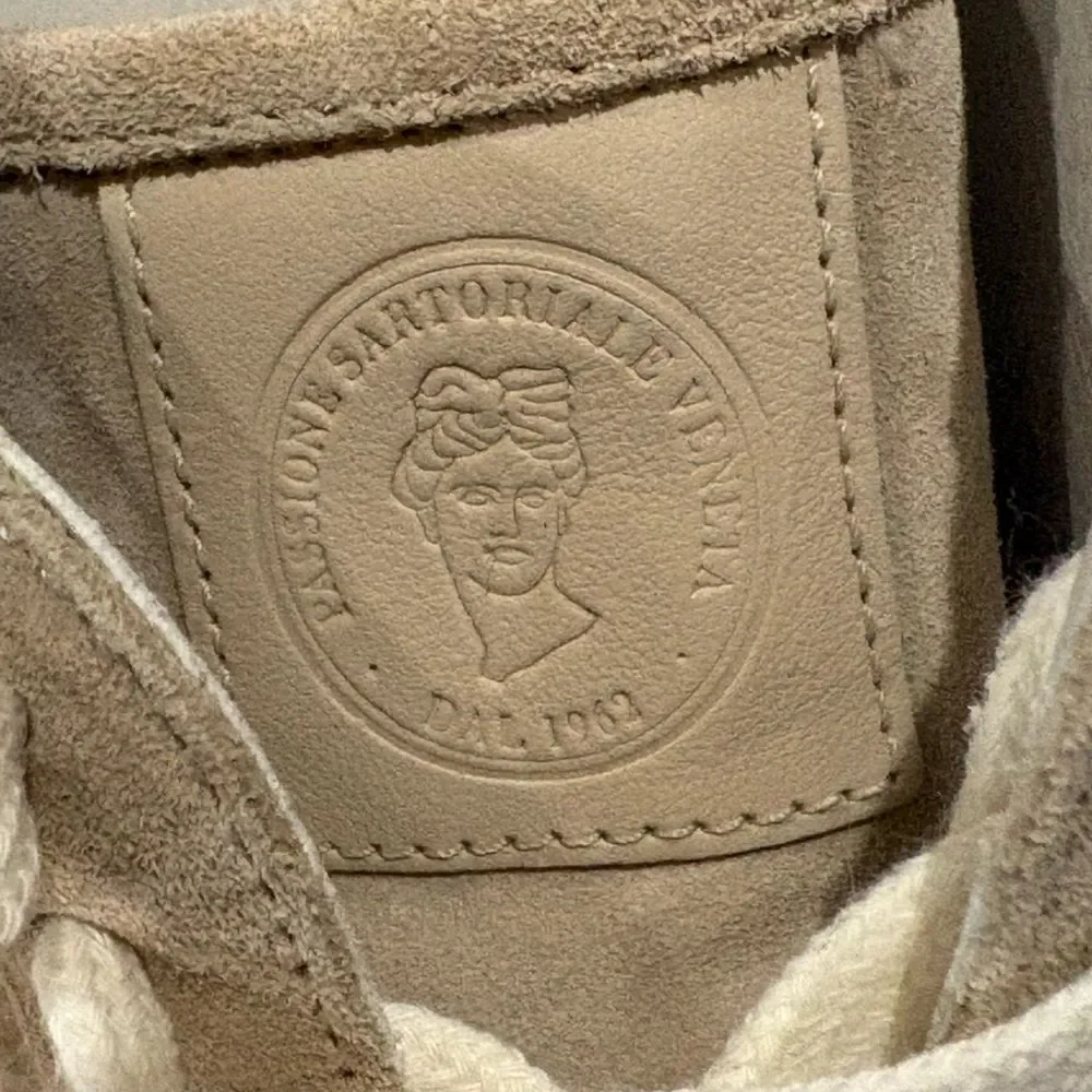Peserico these suede