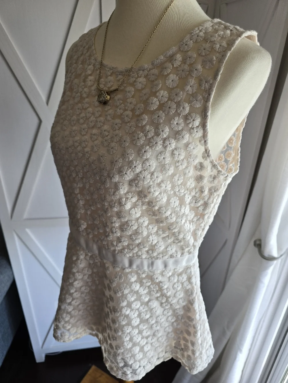 Banana Republic invisible comfortable