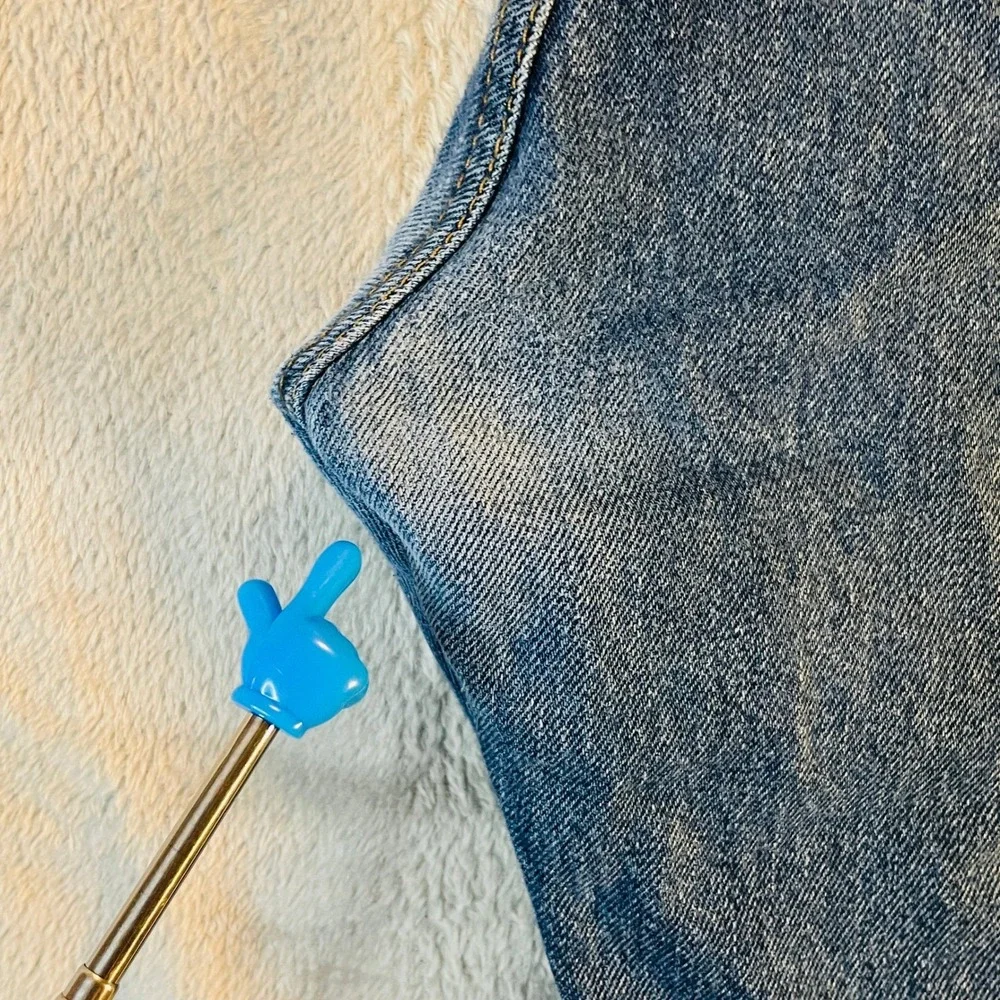 Levis fly photos blue