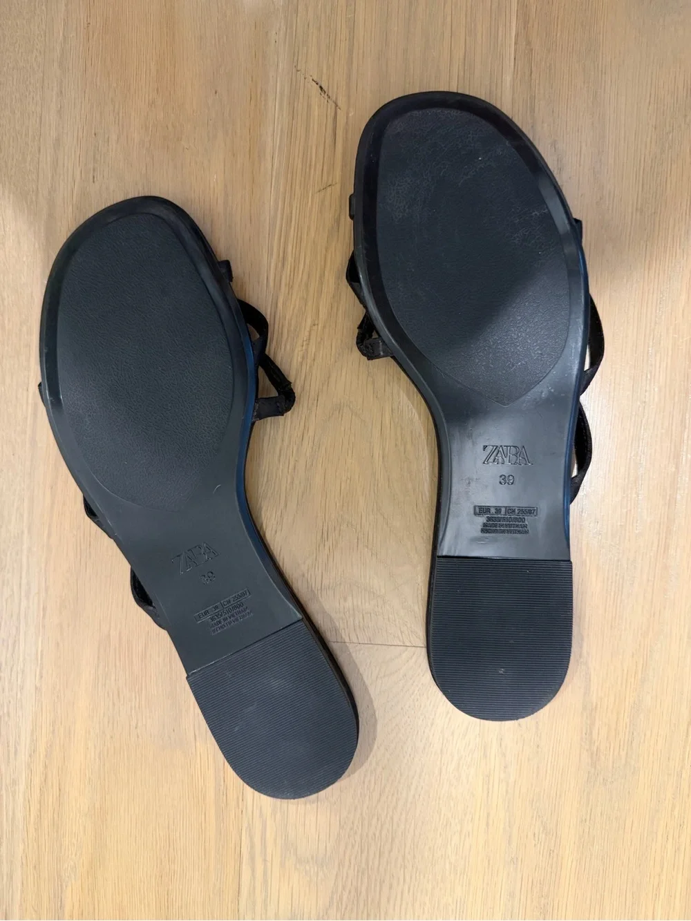 Zara women mules