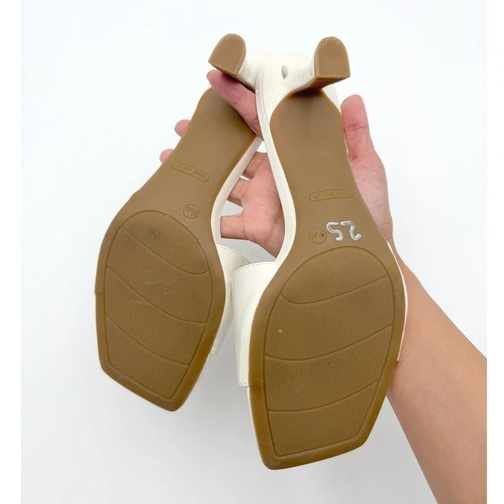 Nine West glossy off
