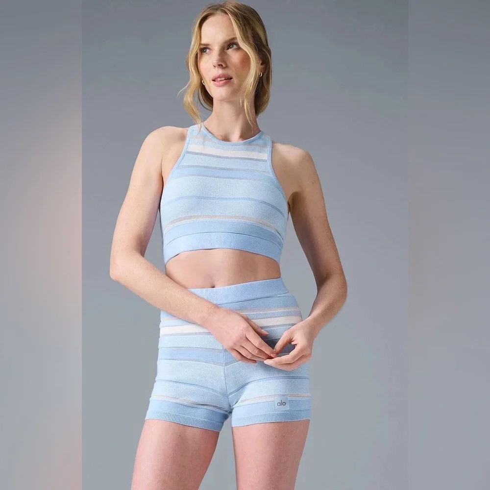 ALO Yoga band panels